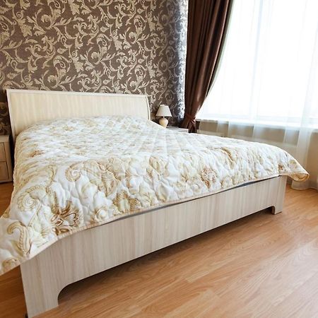 Sun City Apart Hotel Dnipro Bagian luar foto