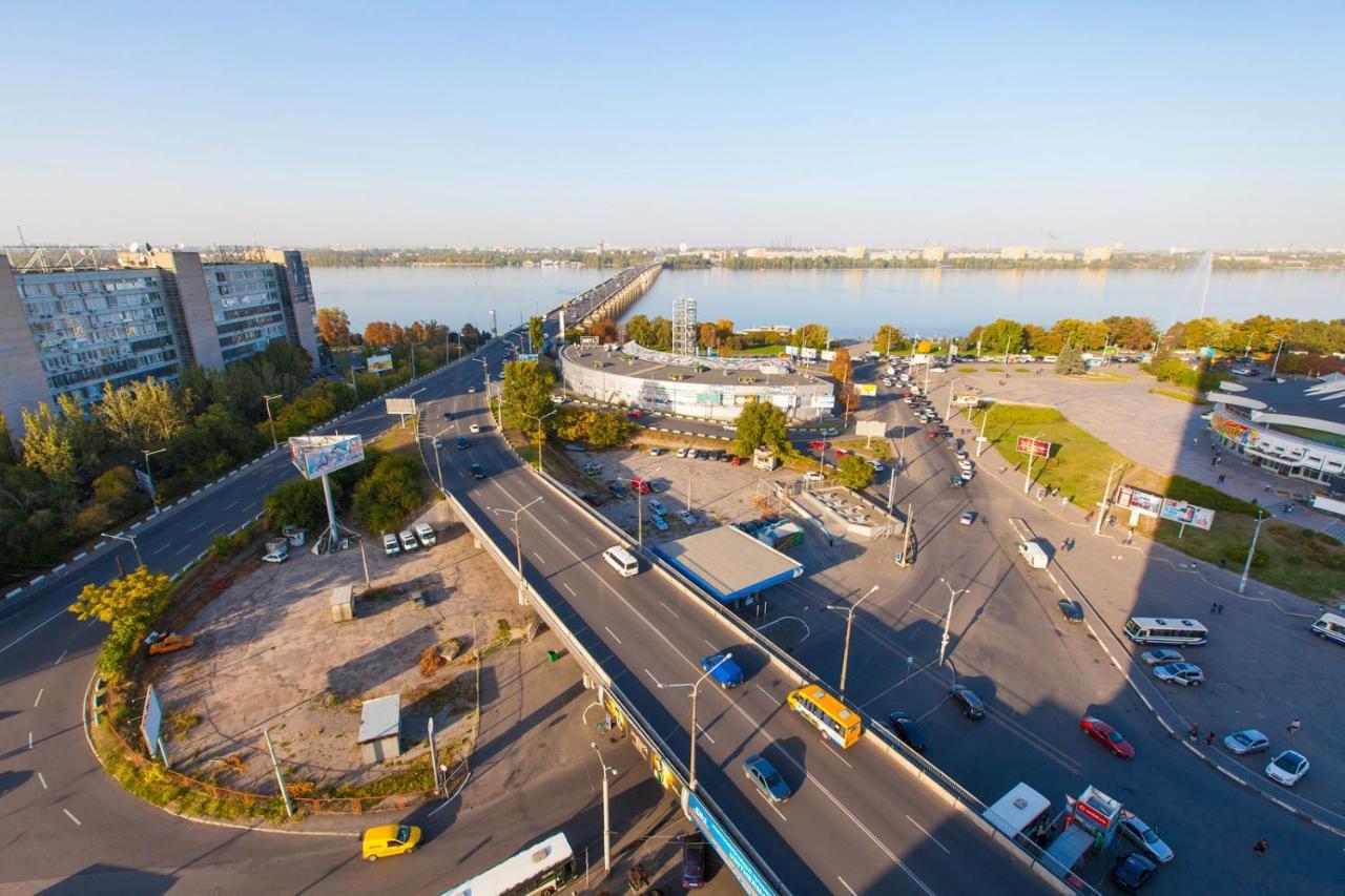 Sun City Apart Hotel Dnipro Bagian luar foto