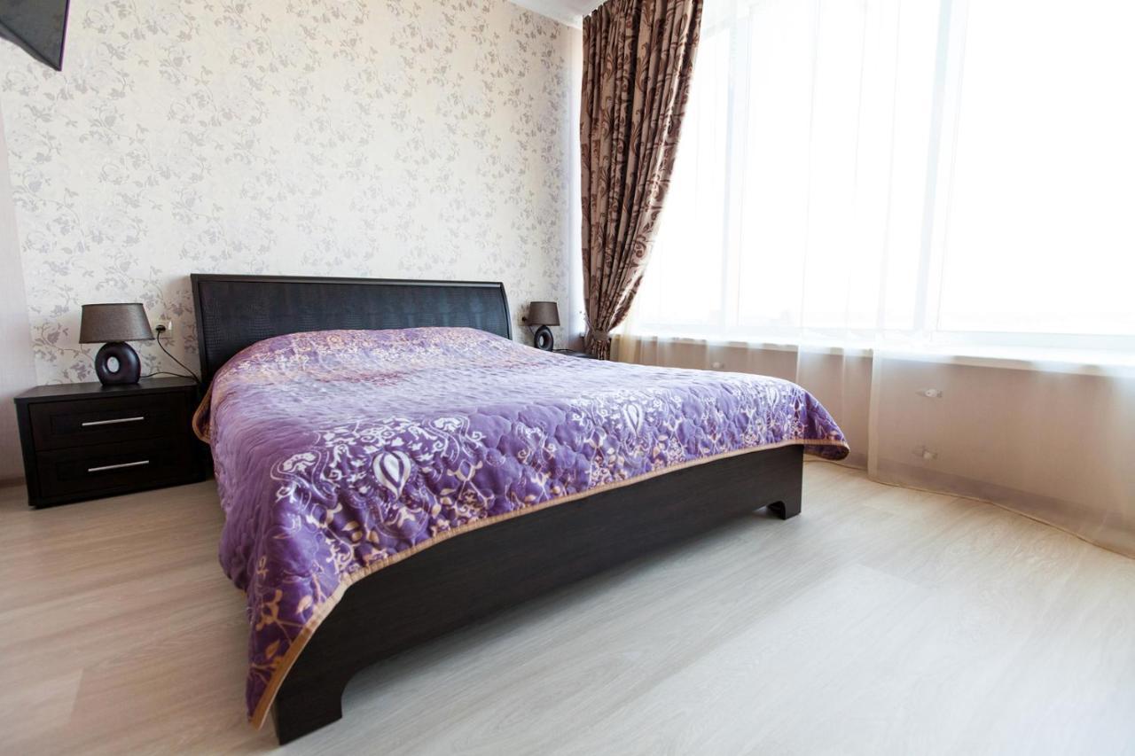 Sun City Apart Hotel Dnipro Bagian luar foto