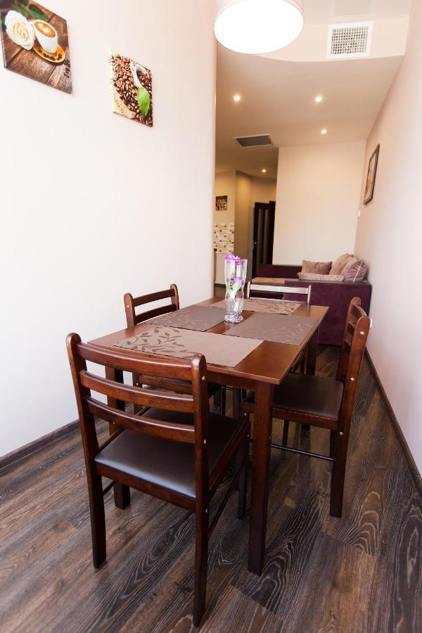 Sun City Apart Hotel Dnipro Bagian luar foto