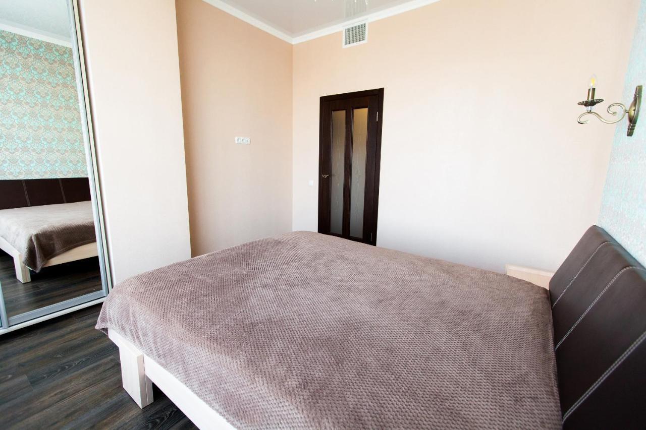 Sun City Apart Hotel Dnipro Bagian luar foto